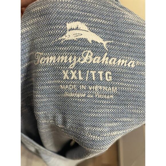 Tommy Bahama Size XXL Cape Cato V-Neck T-Shirt - Picture 4 of 12